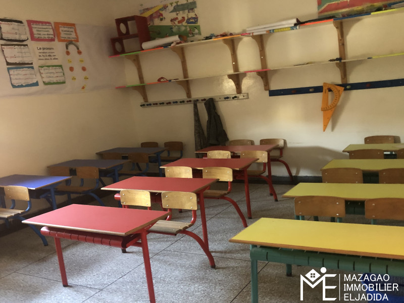Ecole clés en main à vendre