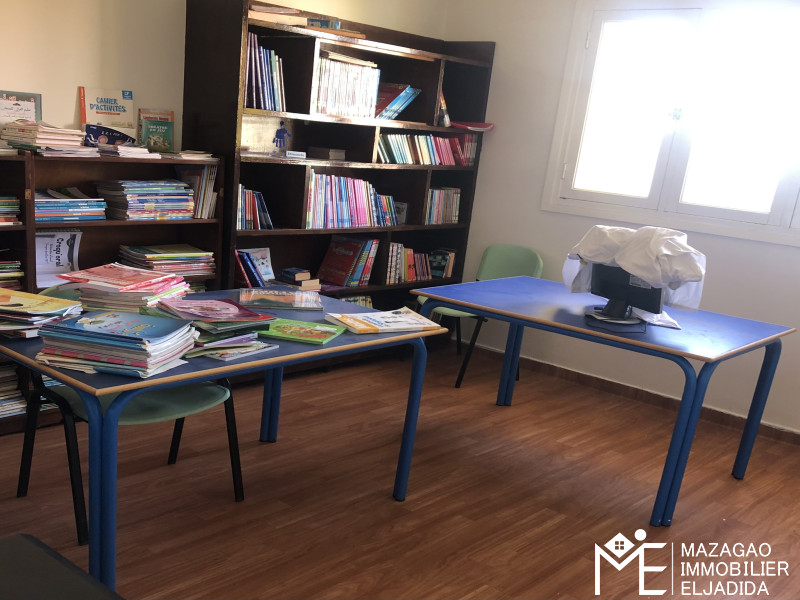 Ecole clés en main à vendre
