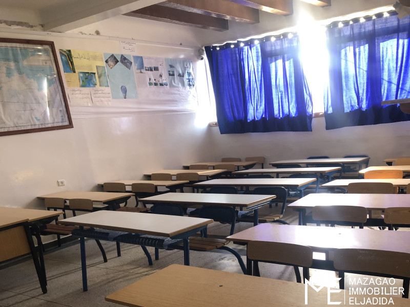 Ecole clés en main à vendre