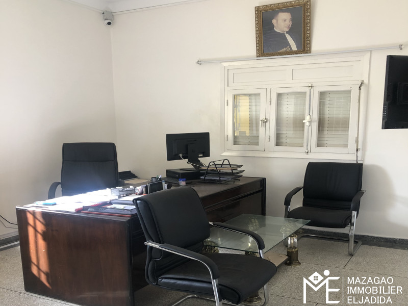 Ecole clés en main à vendre