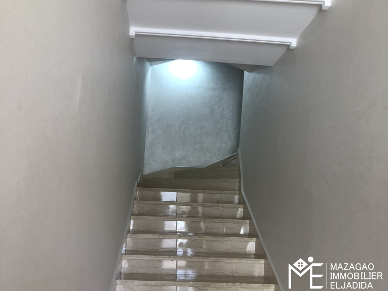 Très joli étage de villa à vendre