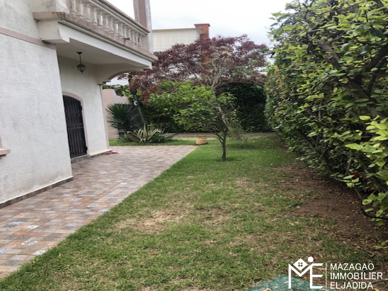 Magnifique villa au plateau