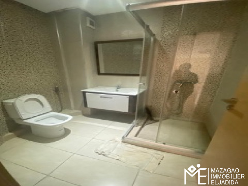 Appartement vide en centre ville d El jadida