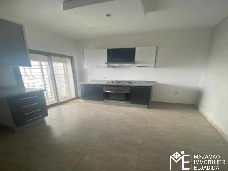 Appartement vide en centre ville d El jadida