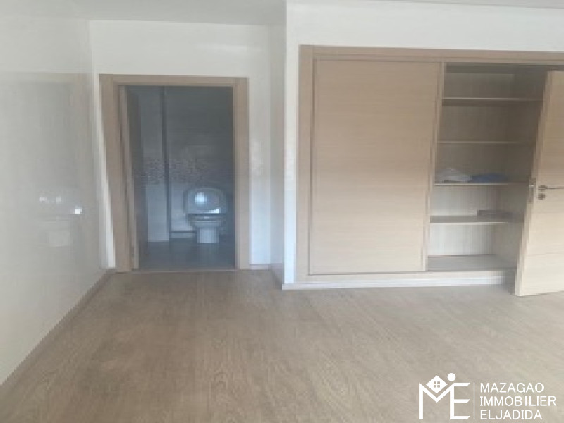 Appartement vide en centre ville d El jadida