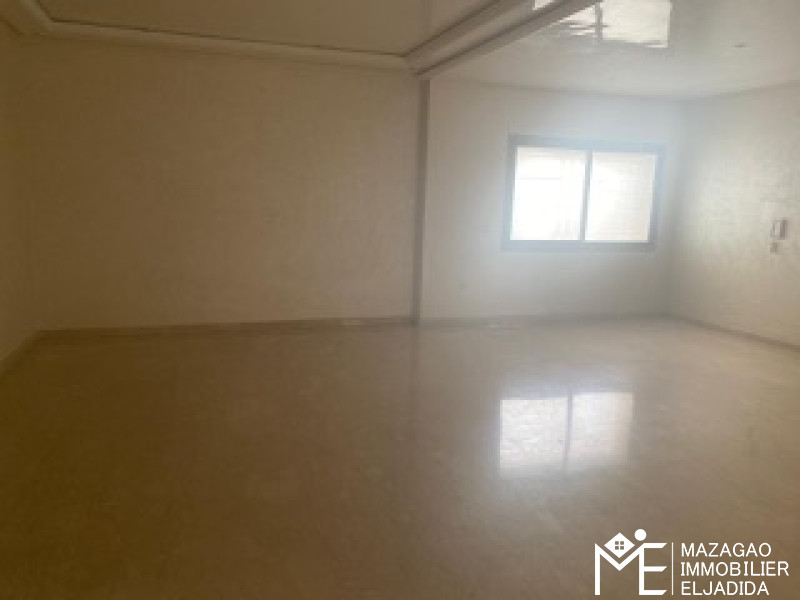 Appartement vide en centre ville d El jadida