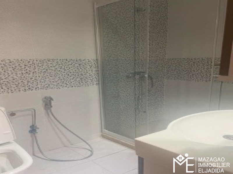 Appartement vide en centre ville d El jadida