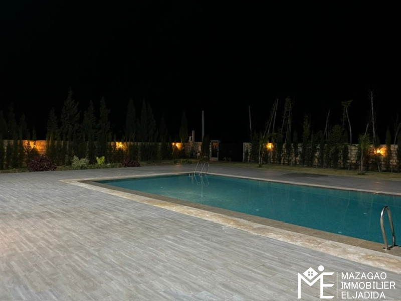 Villa de campagne avec piscine à louer