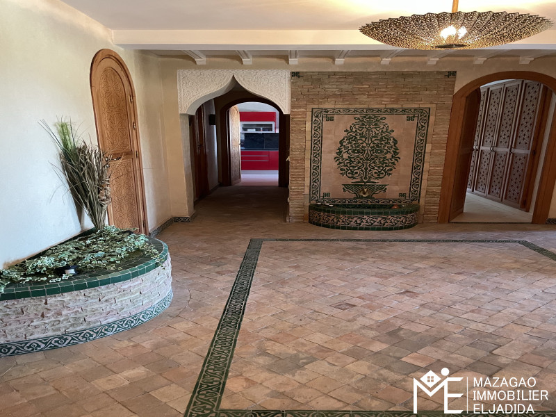 Superbe appartement meublé à vendre vue mer