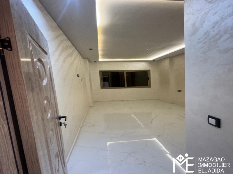 Superbe étage de villa neuf à vendre135000