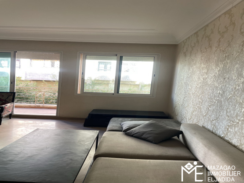 **À VENDRE – SPACIEUX APPARTEMENT DE 120 m²**